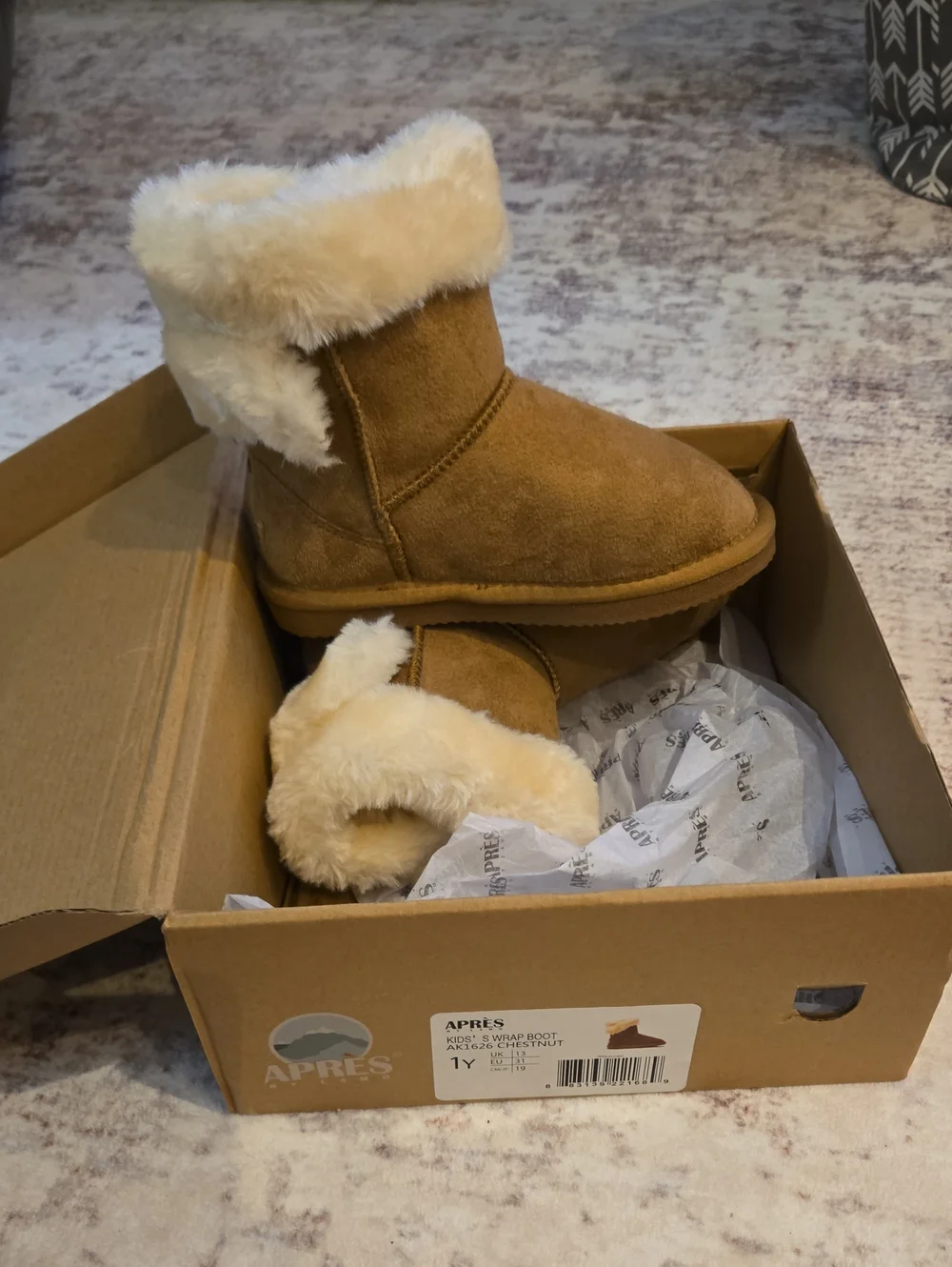 Kids Apres Chestnut Sherpa-Lined Boot